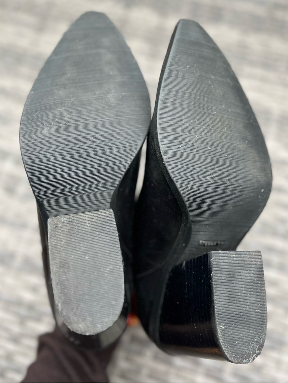 Gianni Bini Black Pointed Toe Ankle Booties - Picture 10 of 11